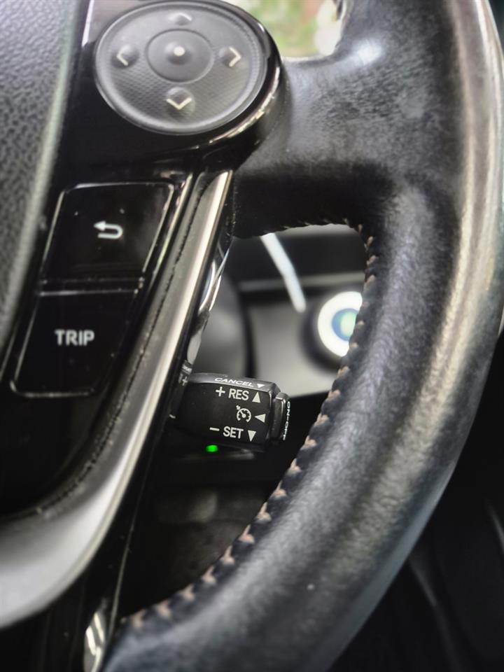 2017 Toyota Aqua thumbnail