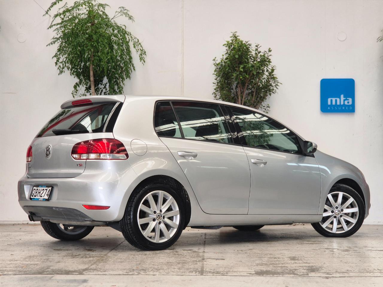 2012 Volkswagen Golf thumbnail
