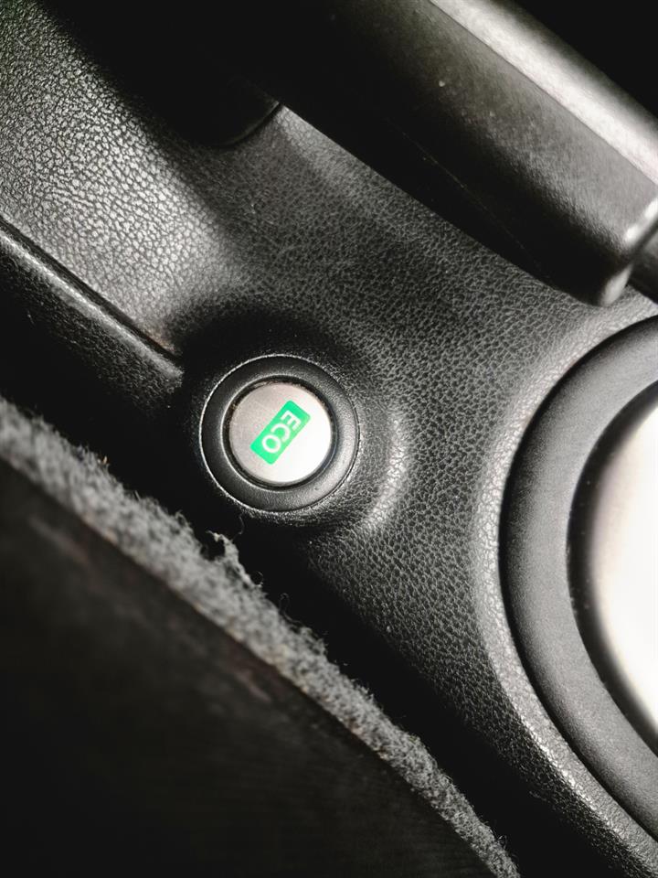 2014 Nissan Note thumbnail
