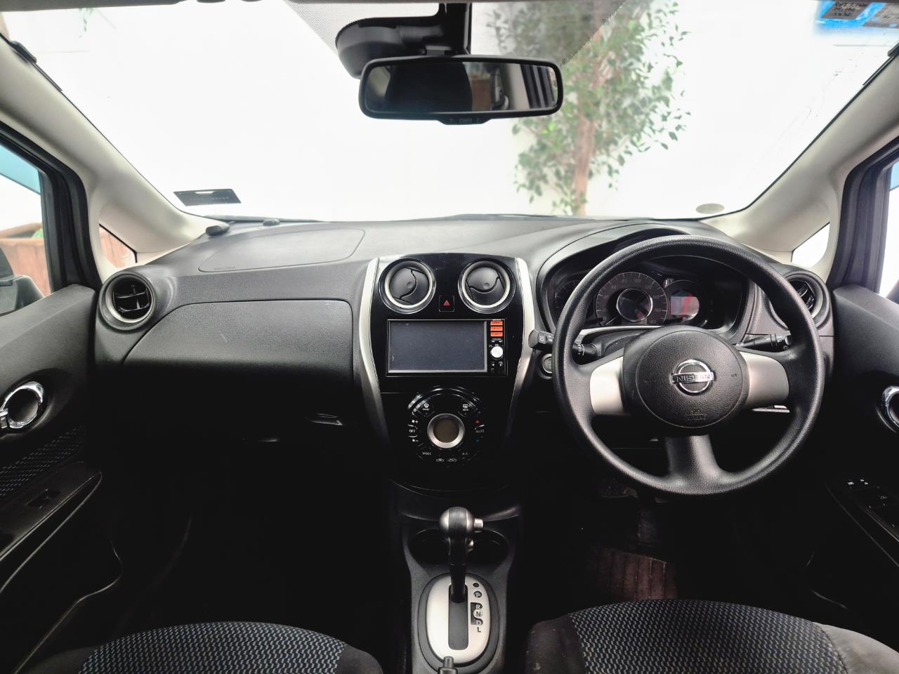 2014 Nissan Note thumbnail