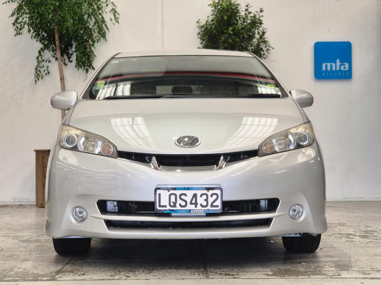 2009 Toyota Wish thumbnail