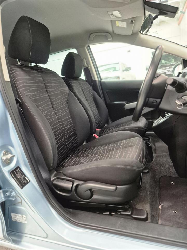 2007 Mazda Demio thumbnail