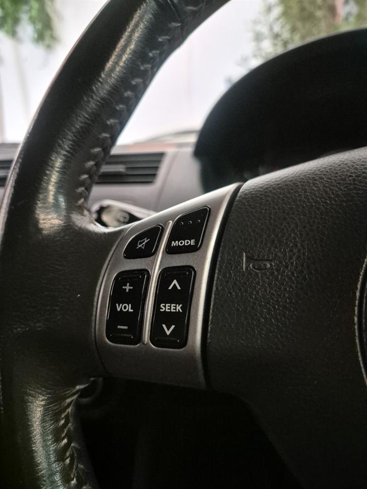 2008 Suzuki Swift thumbnail