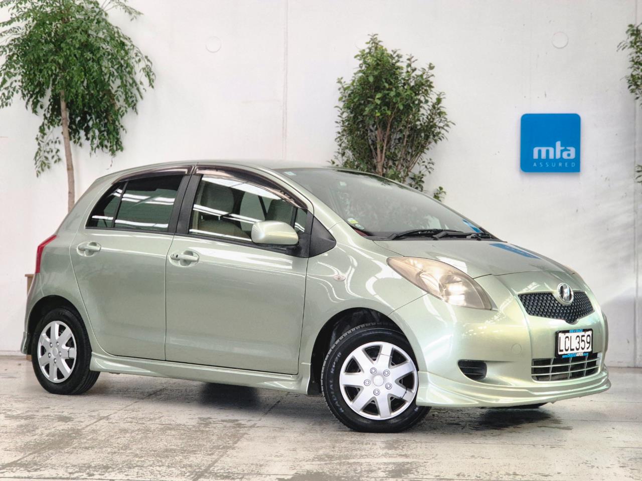 2006 Toyota Vitz