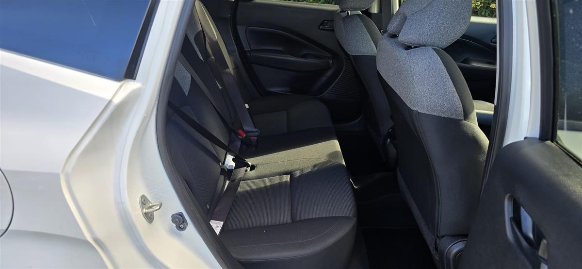 2021 Nissan Note thumbnail