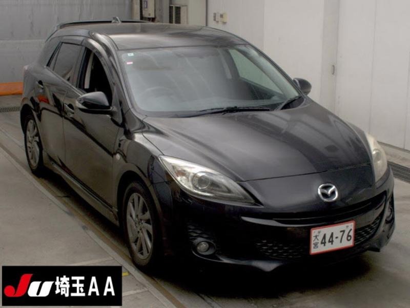 2013 Mazda Axela