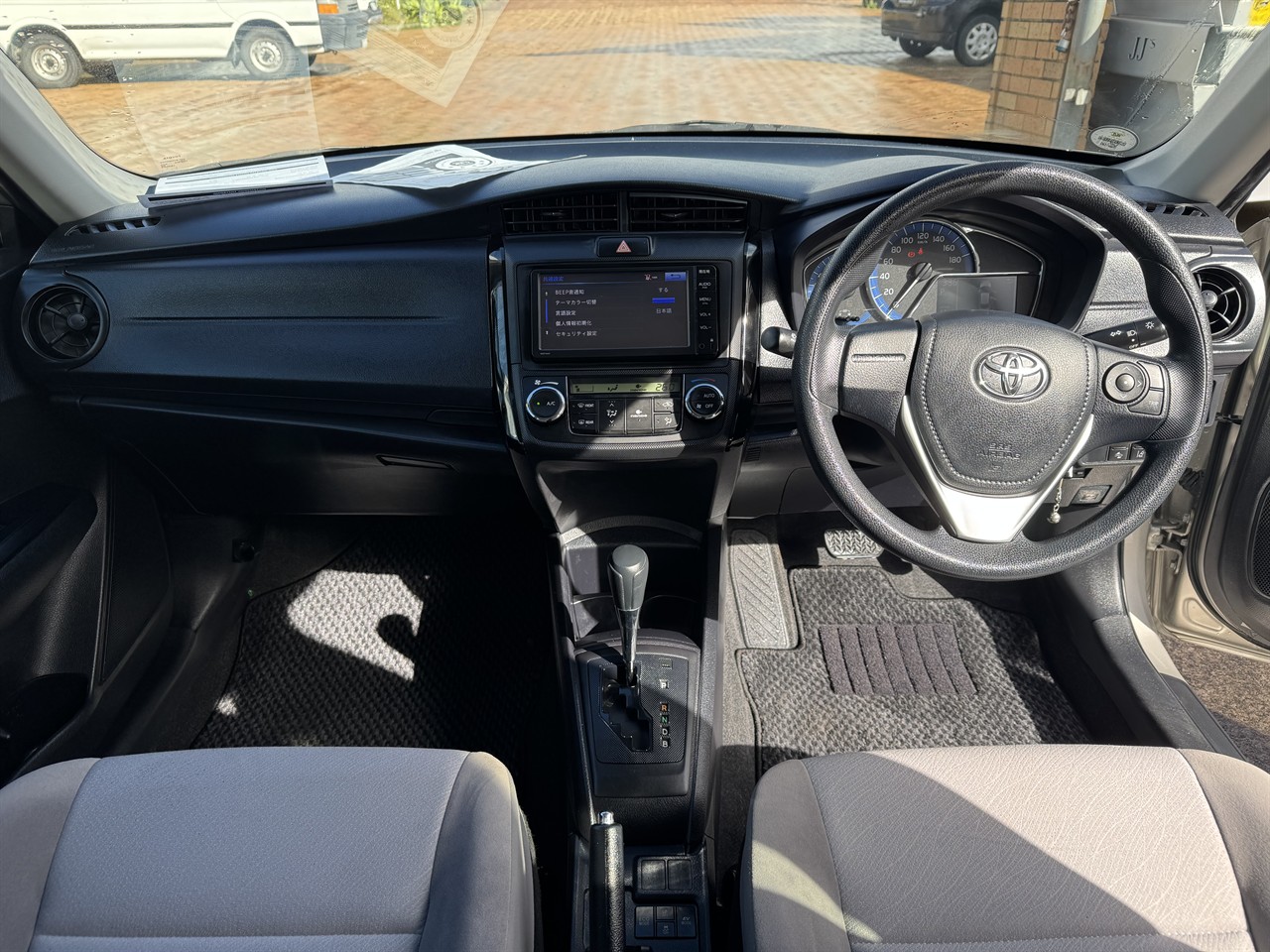 2015 Toyota Corolla thumbnail