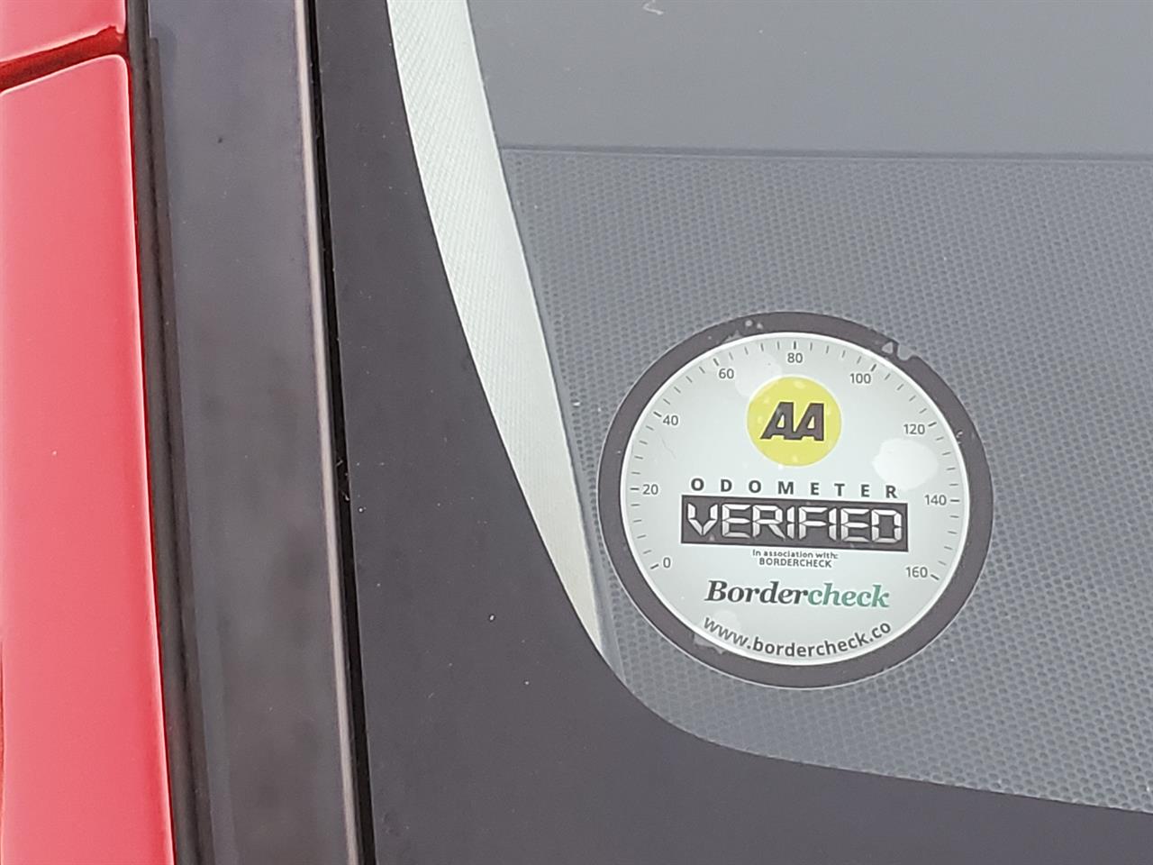 2020 Toyota Prius thumbnail