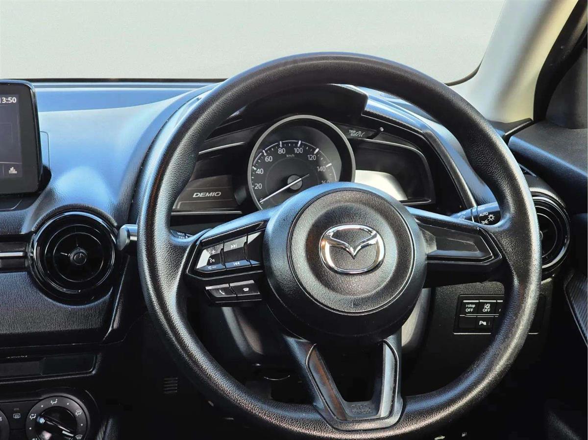 2019 Mazda Demio thumbnail