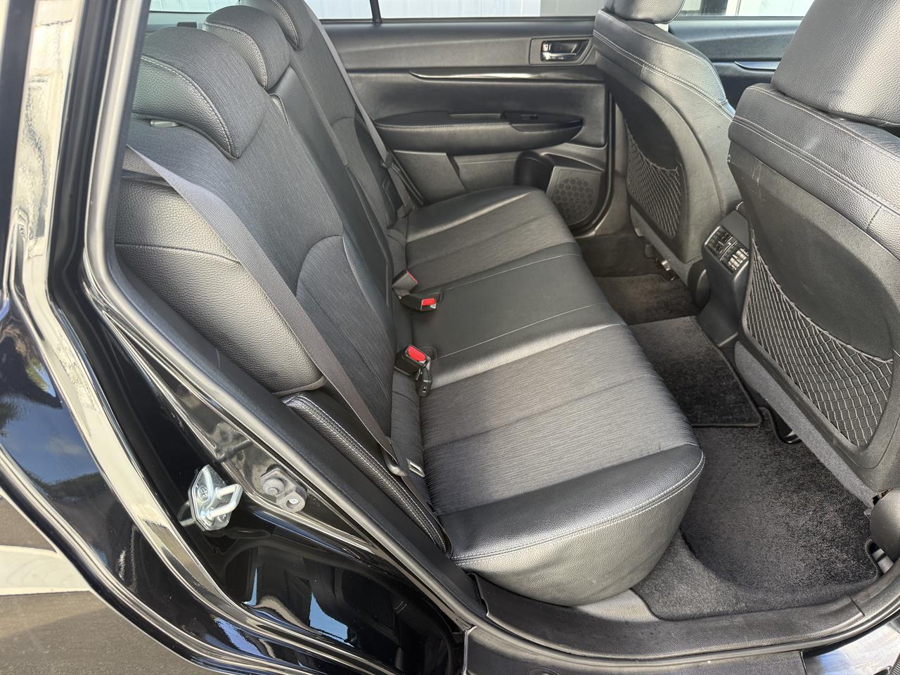 2012 Subaru Legacy thumbnail
