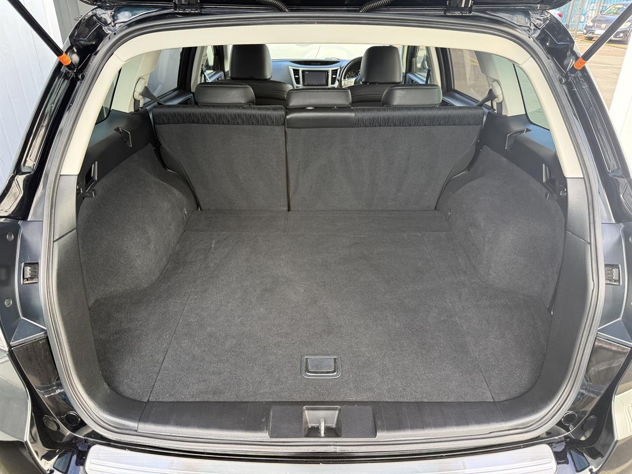 2012 Subaru Legacy thumbnail
