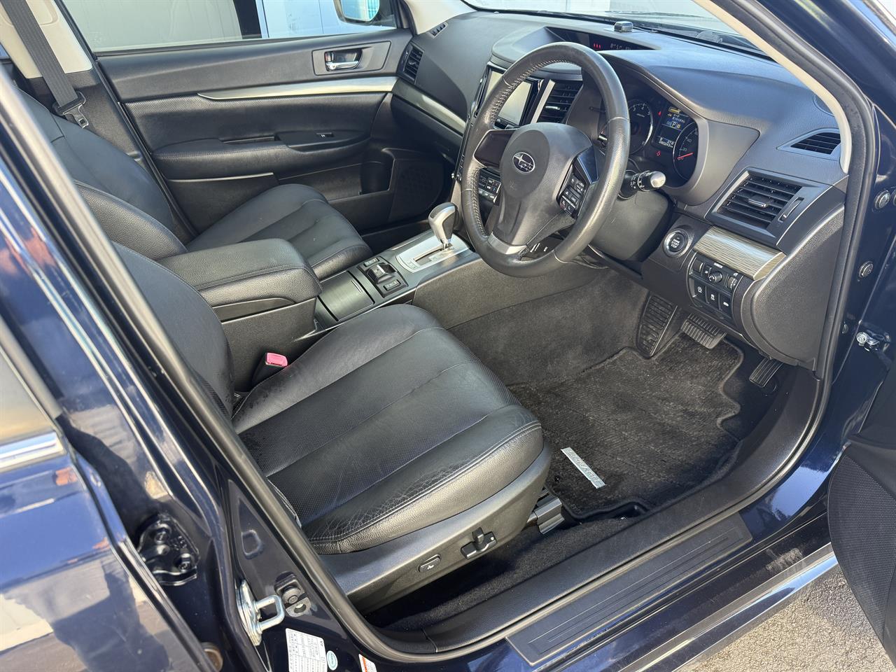 2012 Subaru Legacy thumbnail