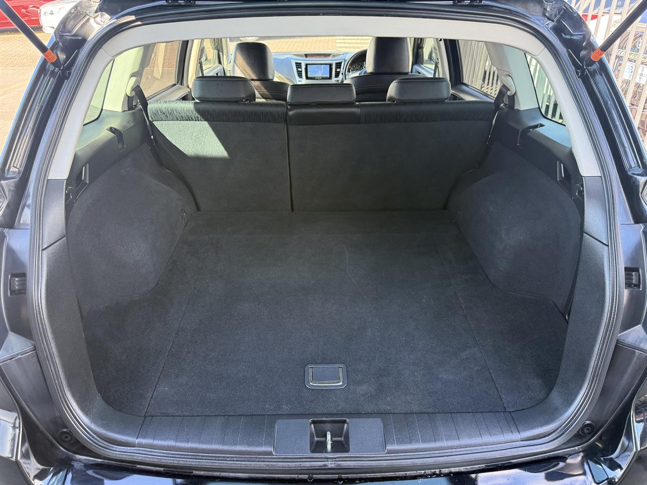 2012 Subaru Legacy thumbnail