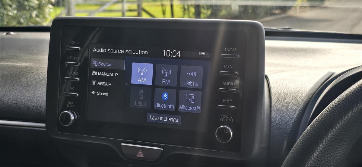 2021 Toyota Yaris thumbnail