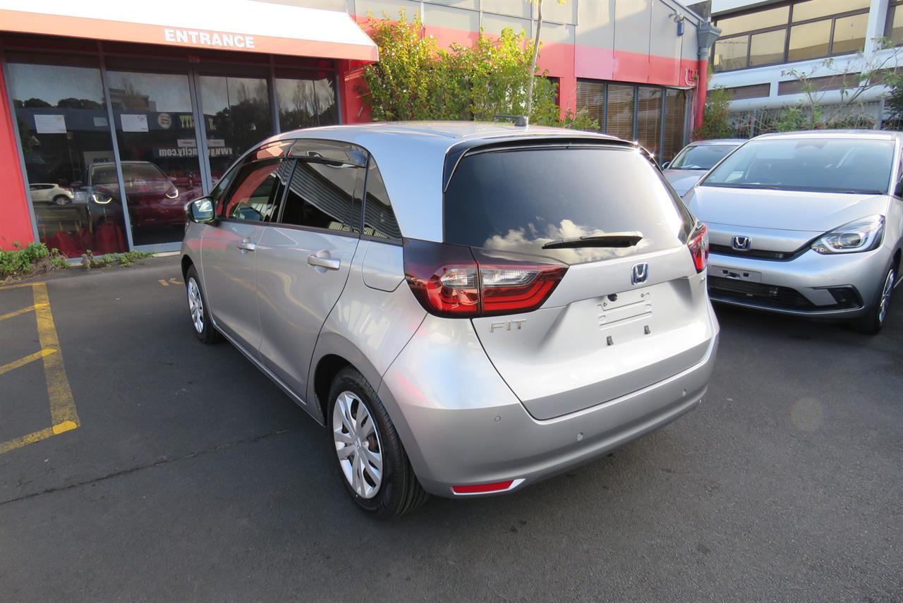 2020 Honda Fit thumbnail