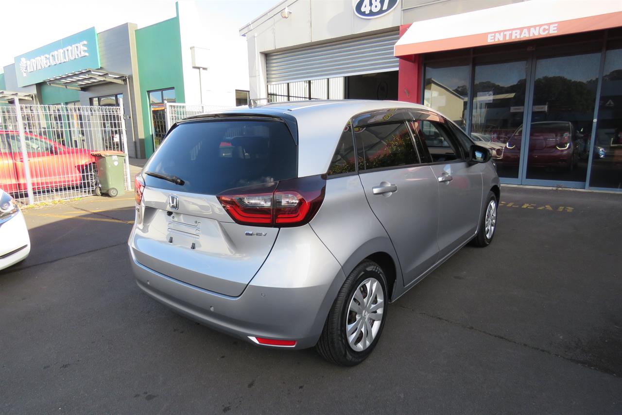 2020 Honda Fit thumbnail