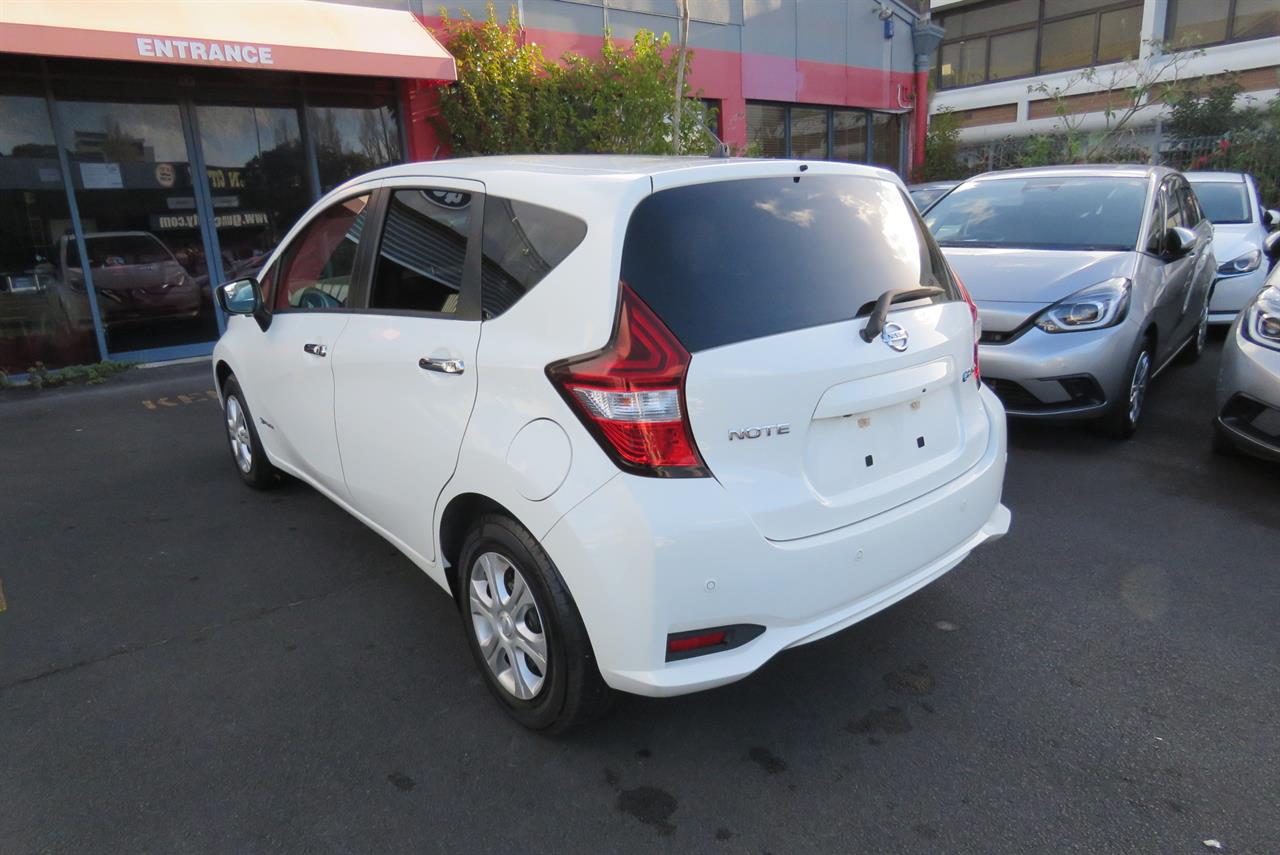 2018 Nissan Note thumbnail