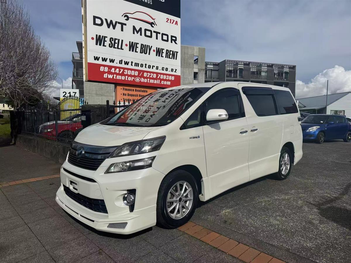 2014 Toyota Vellfire thumbnail
