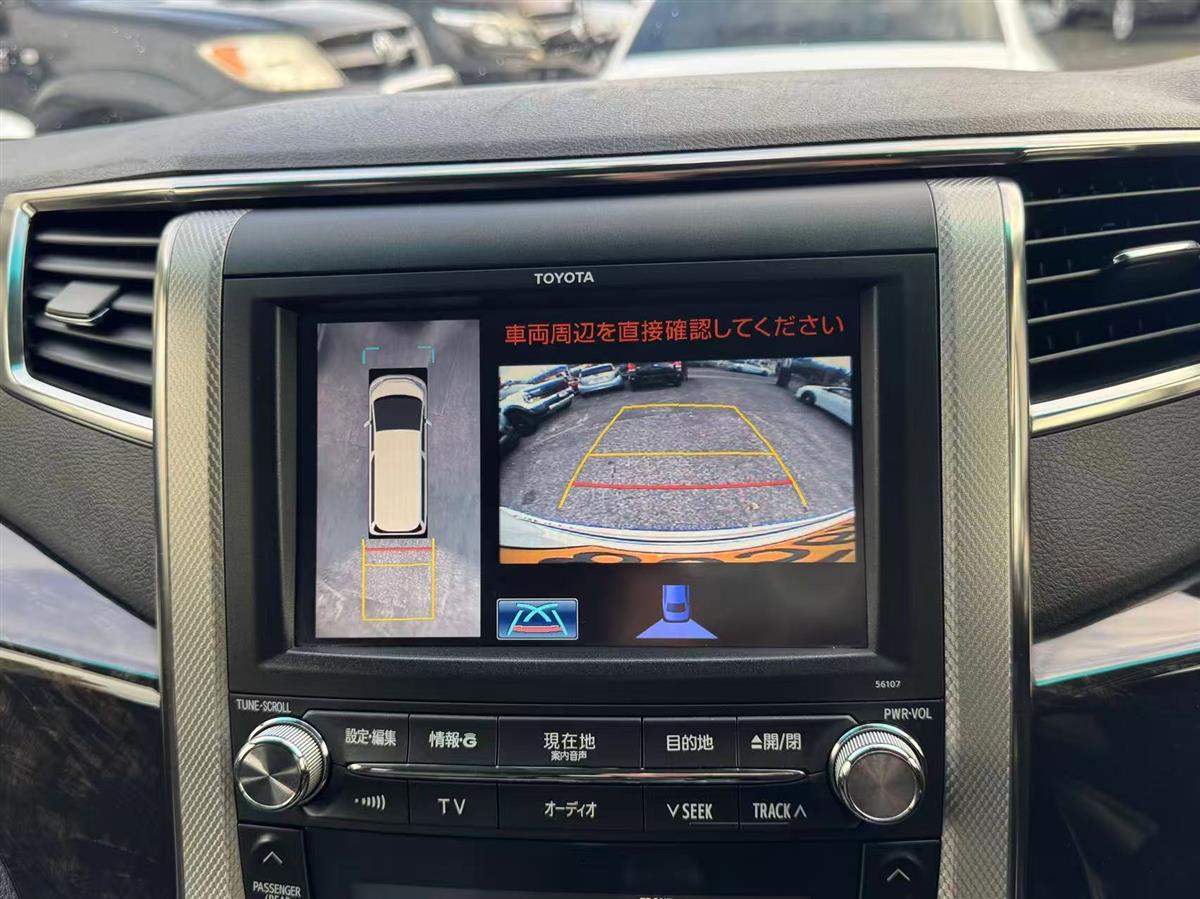 2014 Toyota Vellfire thumbnail