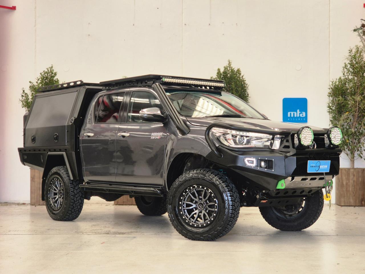 2019 Toyota Hilux thumbnail