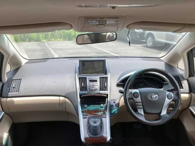 2013 Toyota Sai thumbnail
