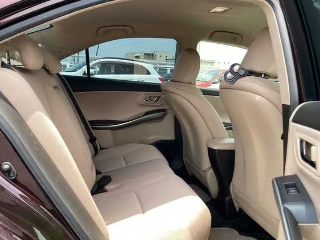 2013 Toyota Sai thumbnail