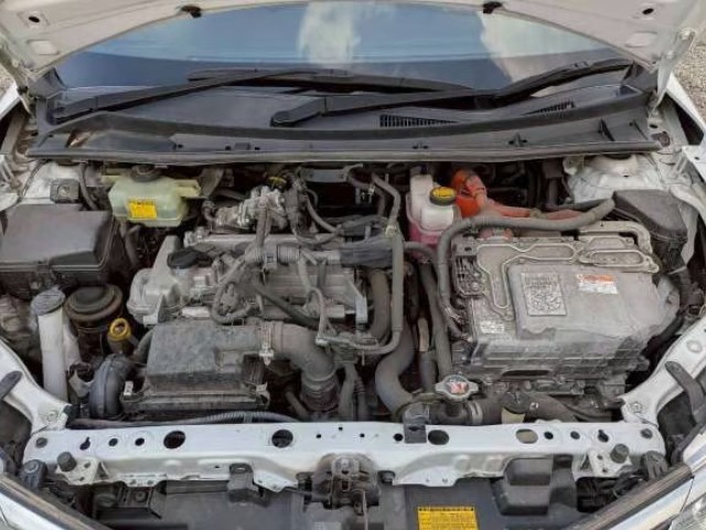 2015 Toyota Corolla thumbnail