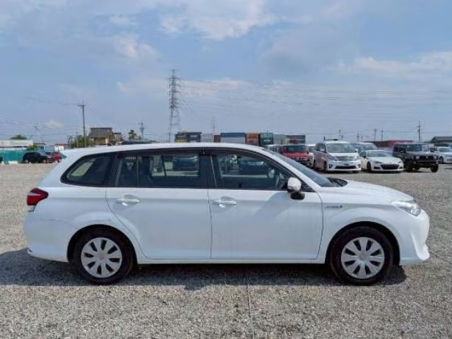2015 Toyota Corolla thumbnail