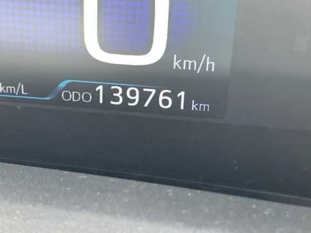 2016 Toyota Prius thumbnail
