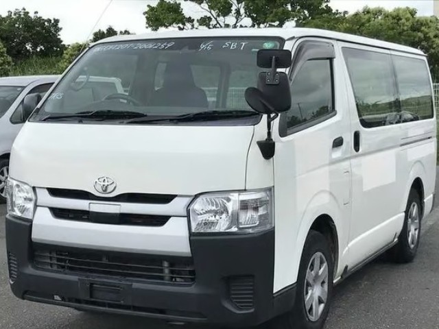 2018 Toyota Hiace thumbnail