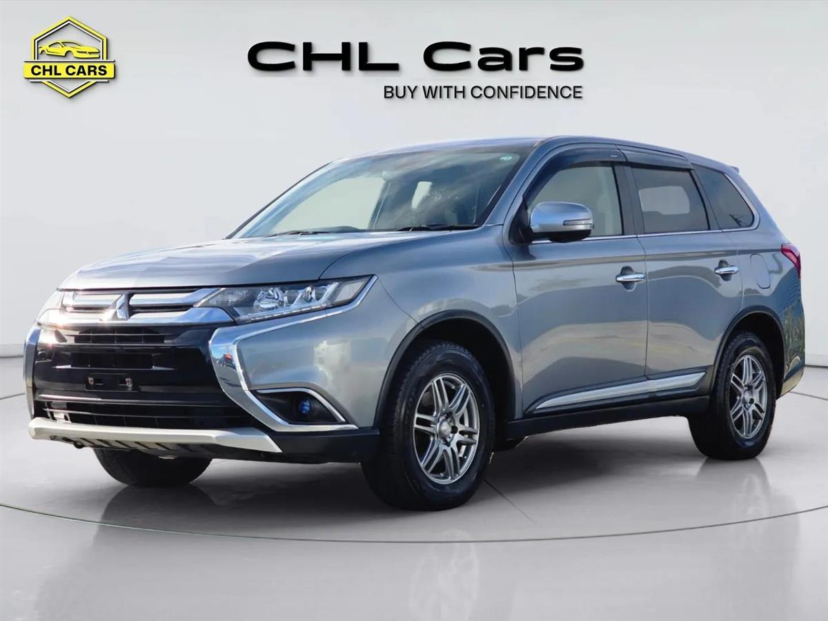 2015 Mitsubishi Outlander thumbnail