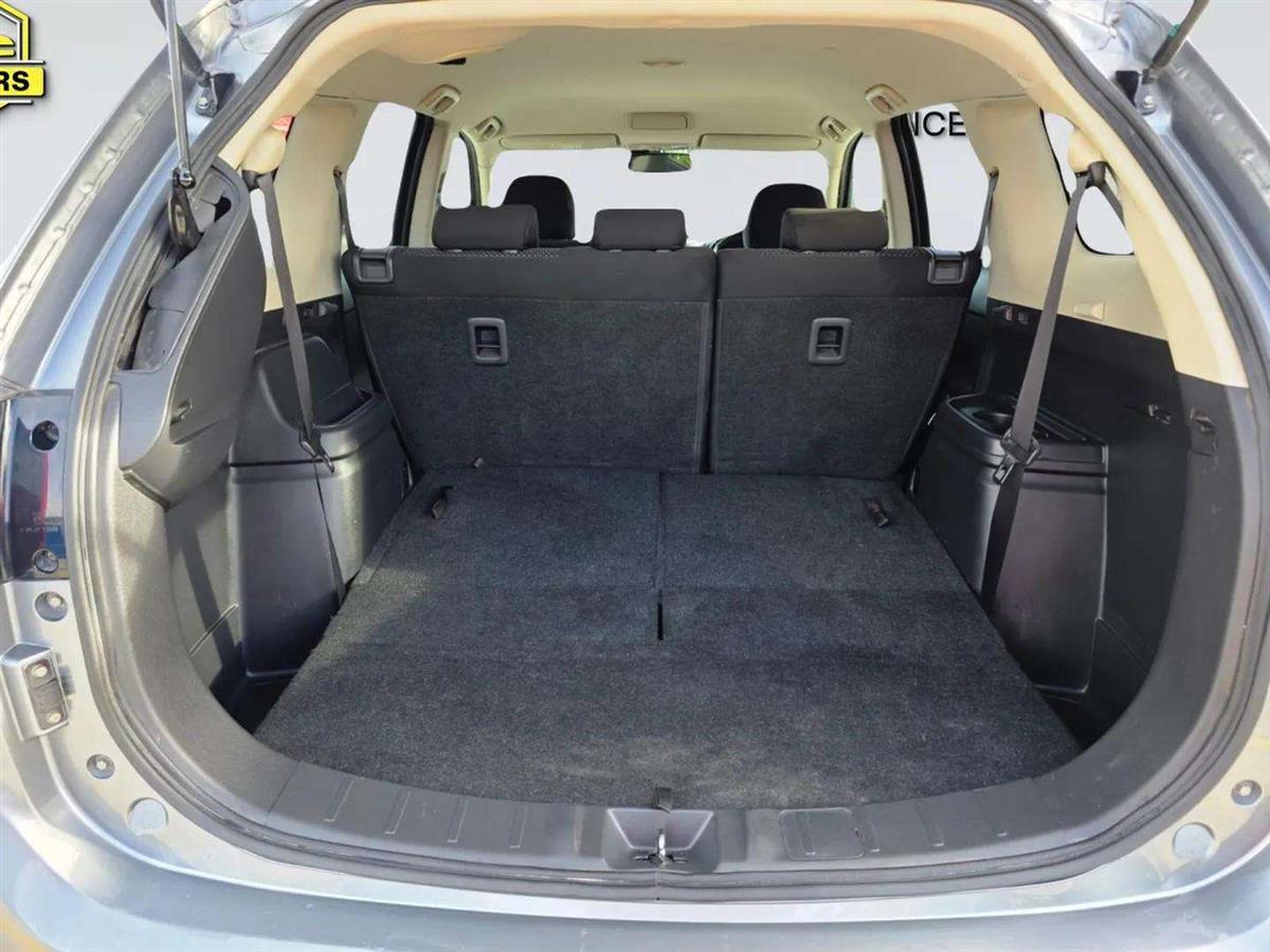 2015 Mitsubishi Outlander thumbnail