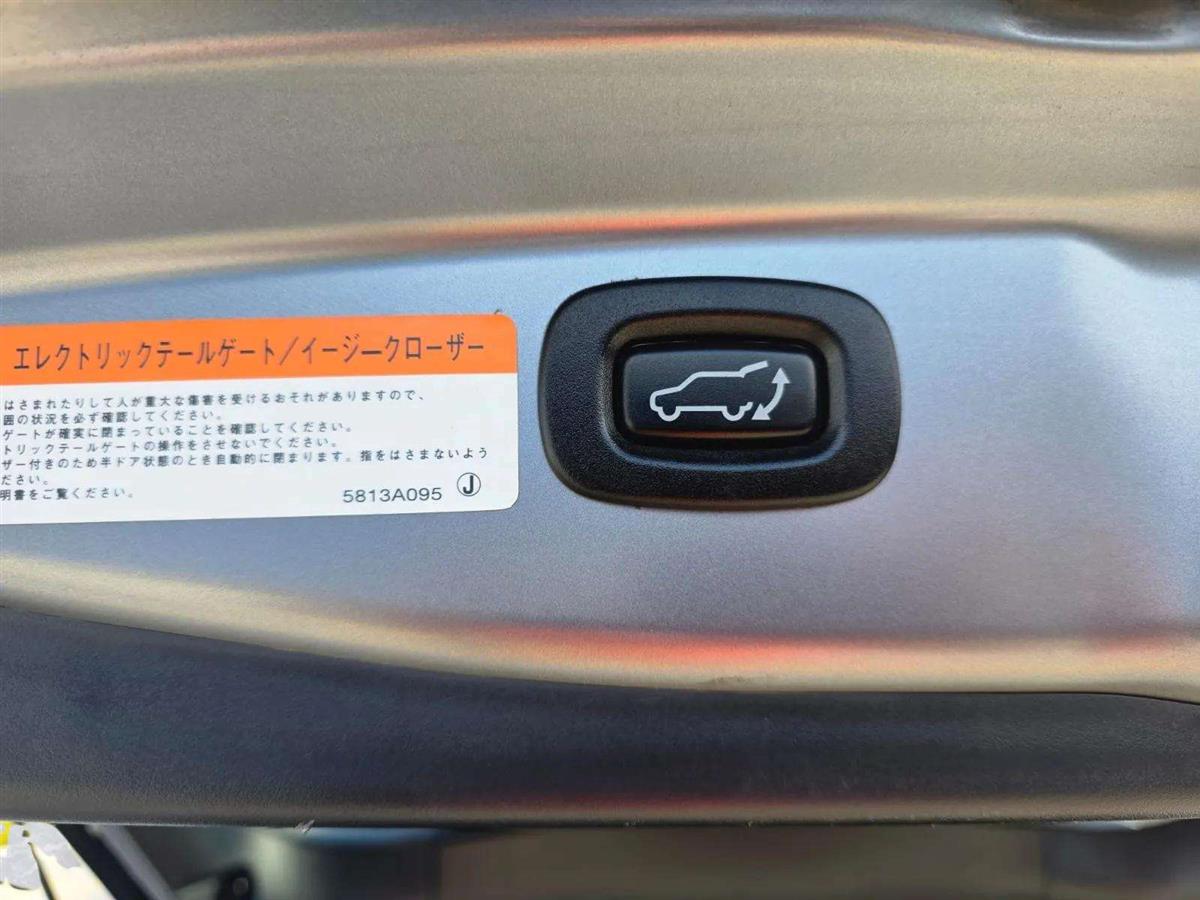 2015 Mitsubishi Outlander thumbnail