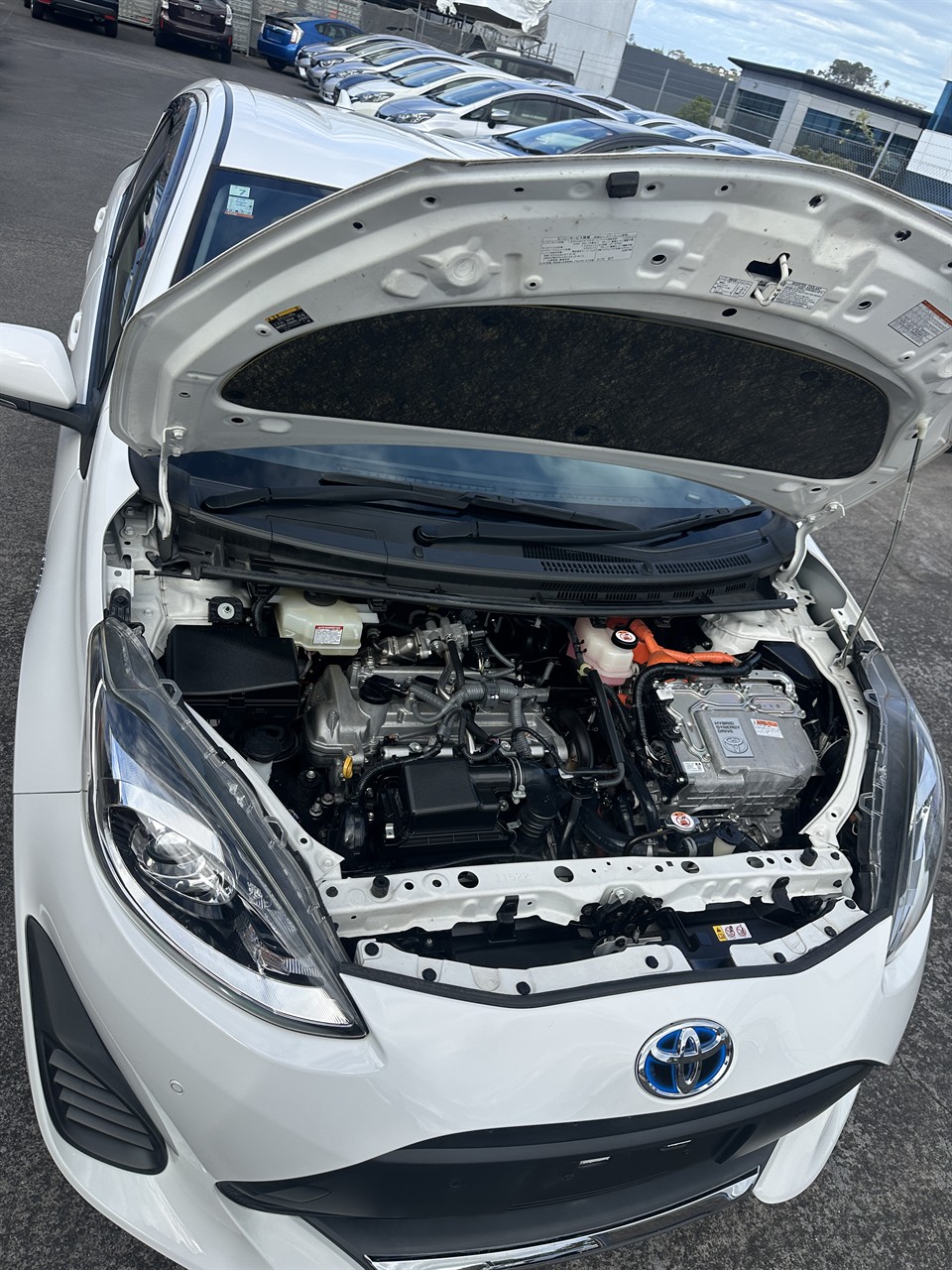 2020 Toyota Aqua thumbnail