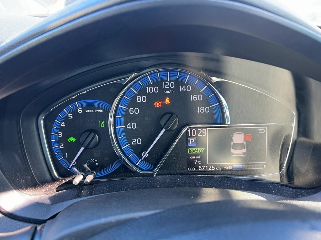 2020 Toyota Corolla thumbnail