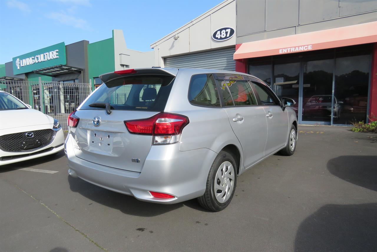 2021 Toyota Corolla thumbnail