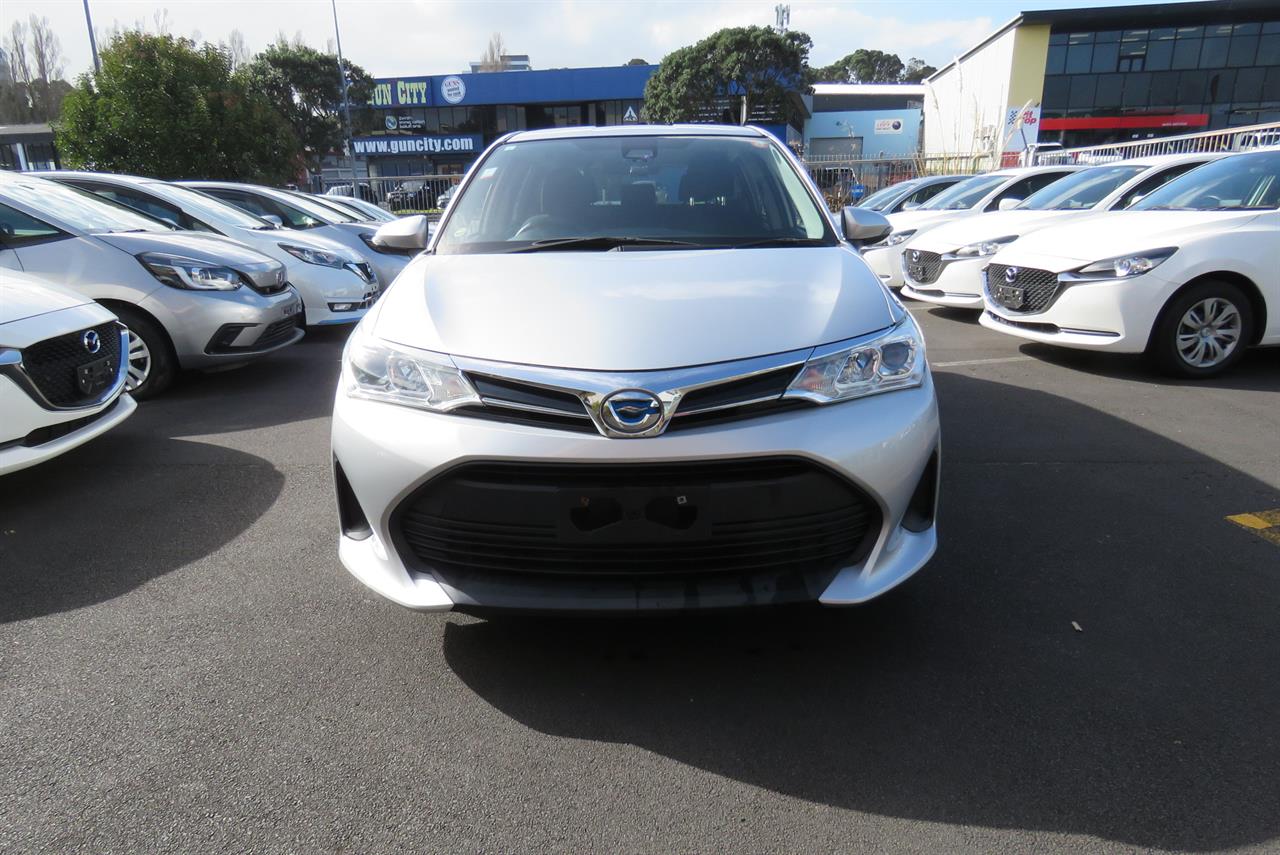 2021 Toyota Corolla thumbnail
