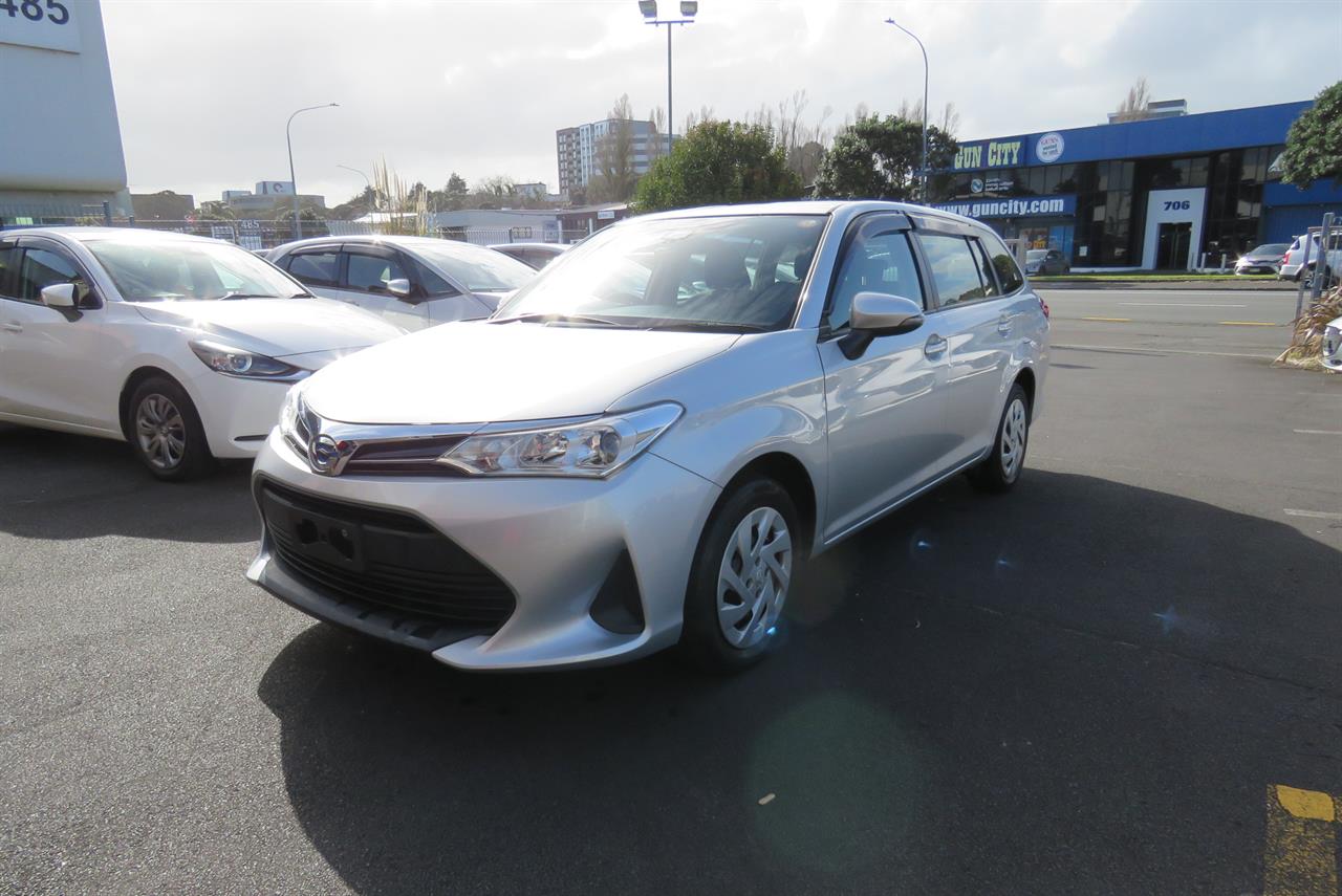 2021 Toyota Corolla thumbnail