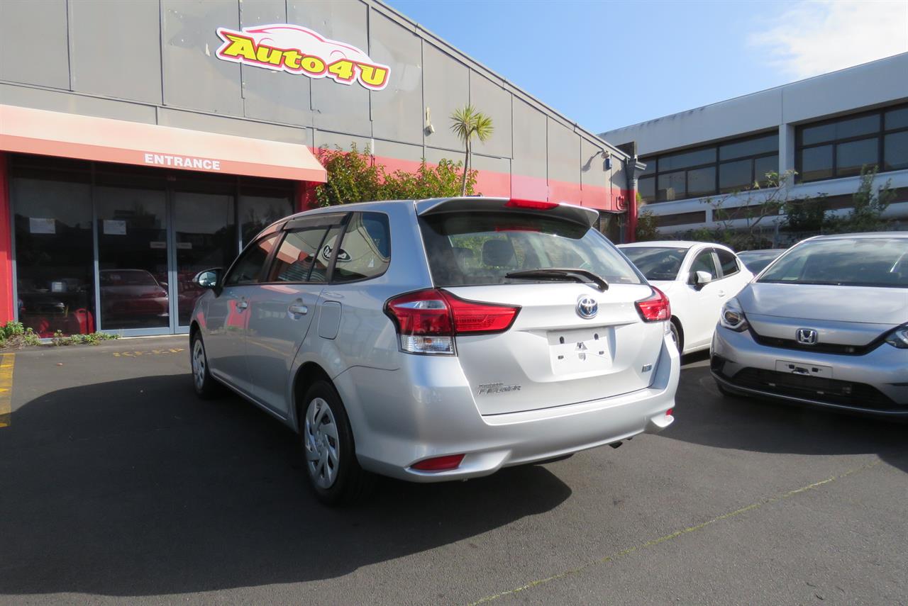 2021 Toyota Corolla thumbnail