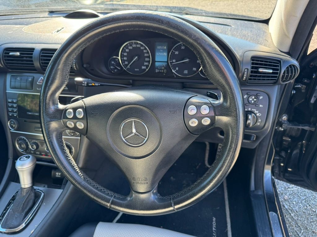 2006 Mercedes-Benz C thumbnail