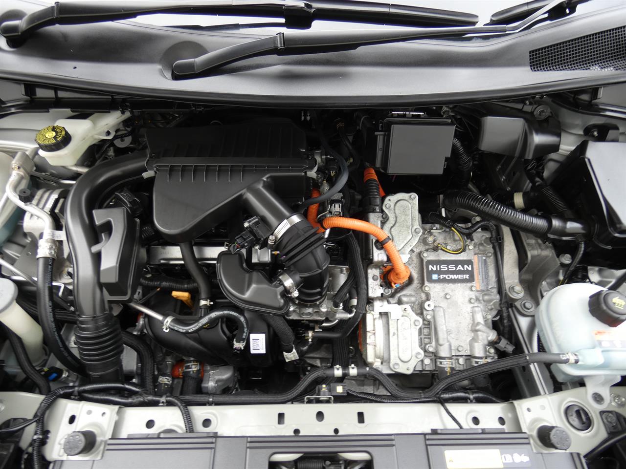 2021 Nissan NOTE thumbnail