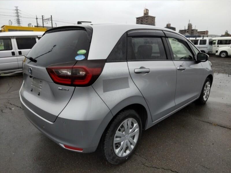 2021 Honda FIT thumbnail
