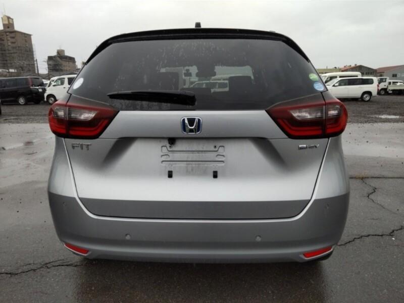 2021 Honda FIT thumbnail