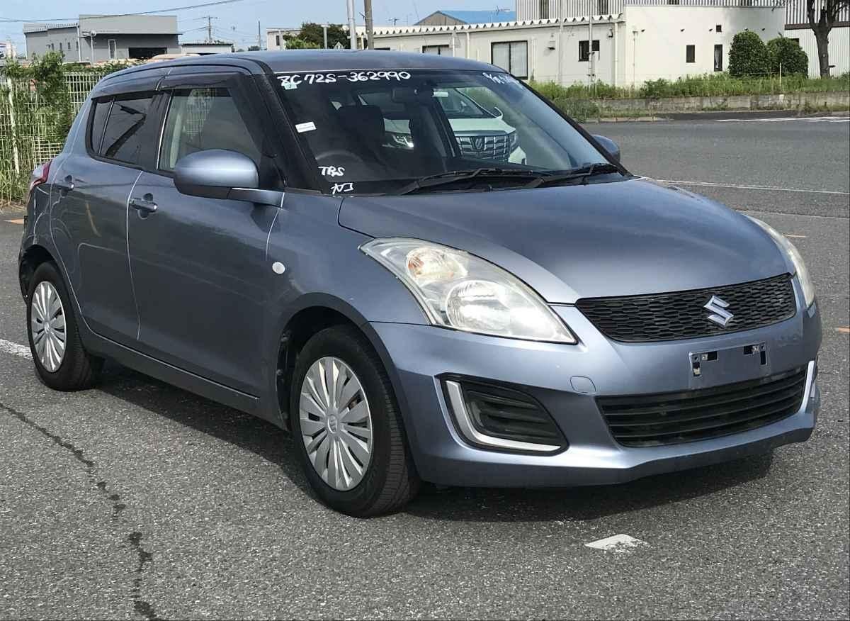 2015 Suzuki Swift thumbnail