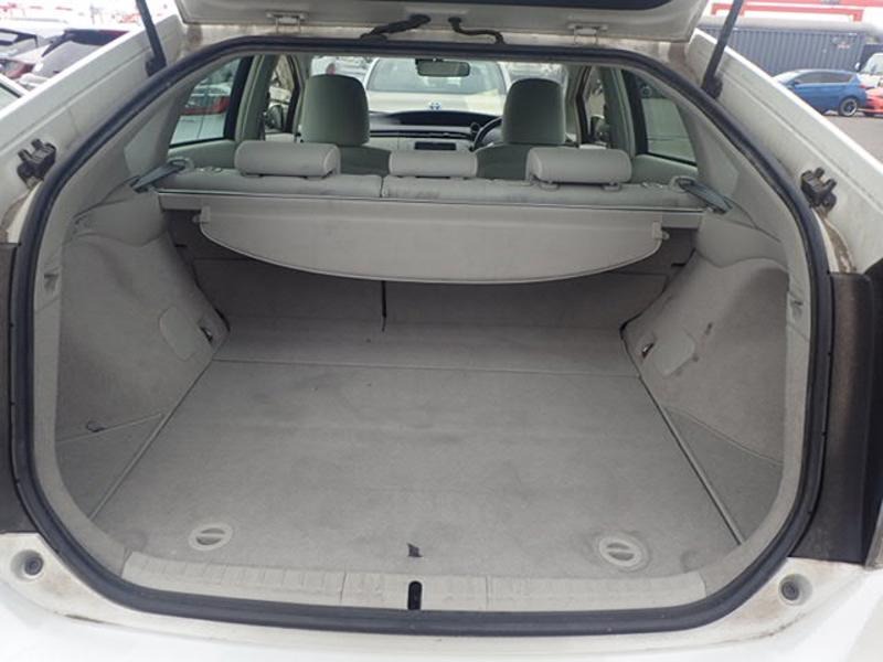 2013 Toyota Prius thumbnail