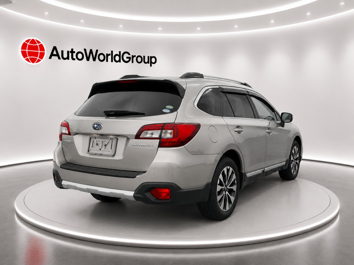 2016 Subaru Outback thumbnail