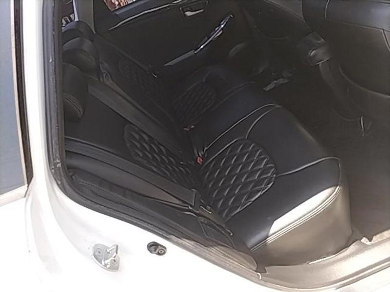 2012 Toyota Prius thumbnail