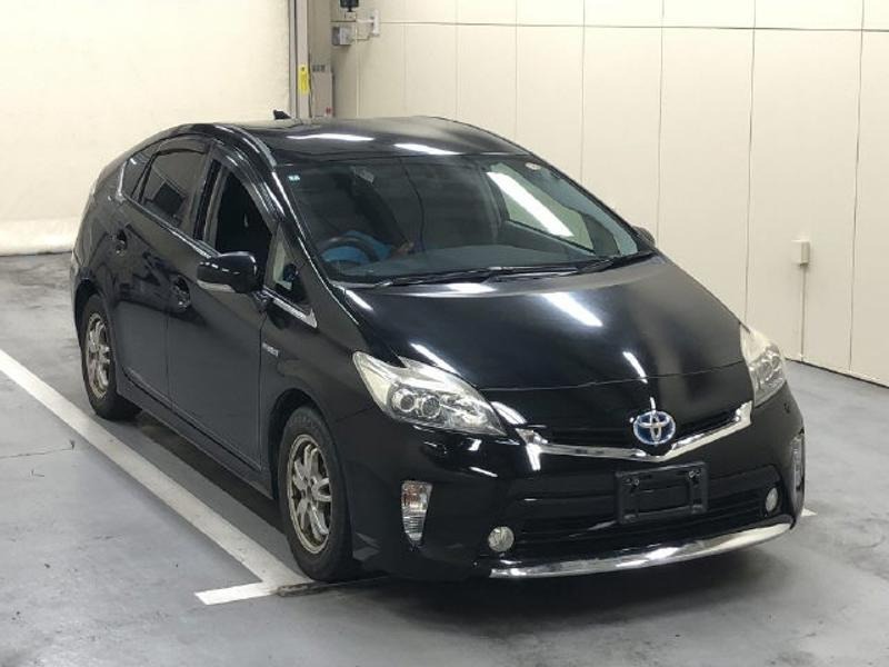 2012 Toyota Prius thumbnail