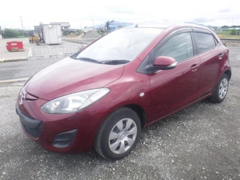 2013 Mazda Demio thumbnail