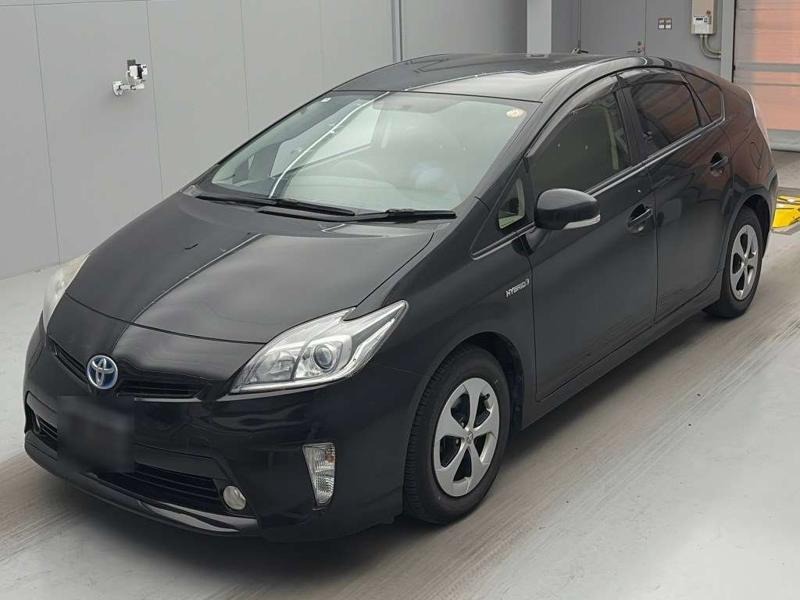 2012 Toyota Prius thumbnail